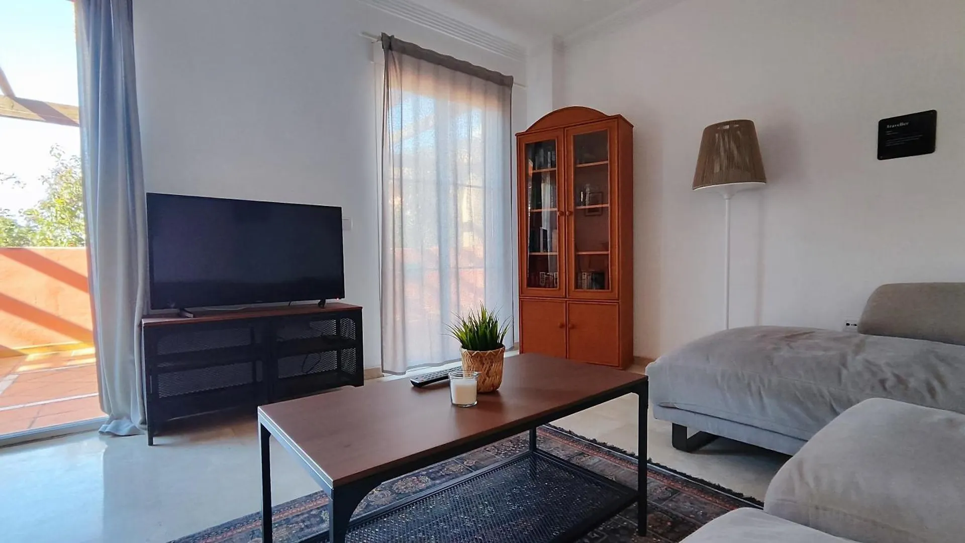 Pinogolf Elviria Marbella With Free Parking, Wifi, Pool And Large Terrace Apartment