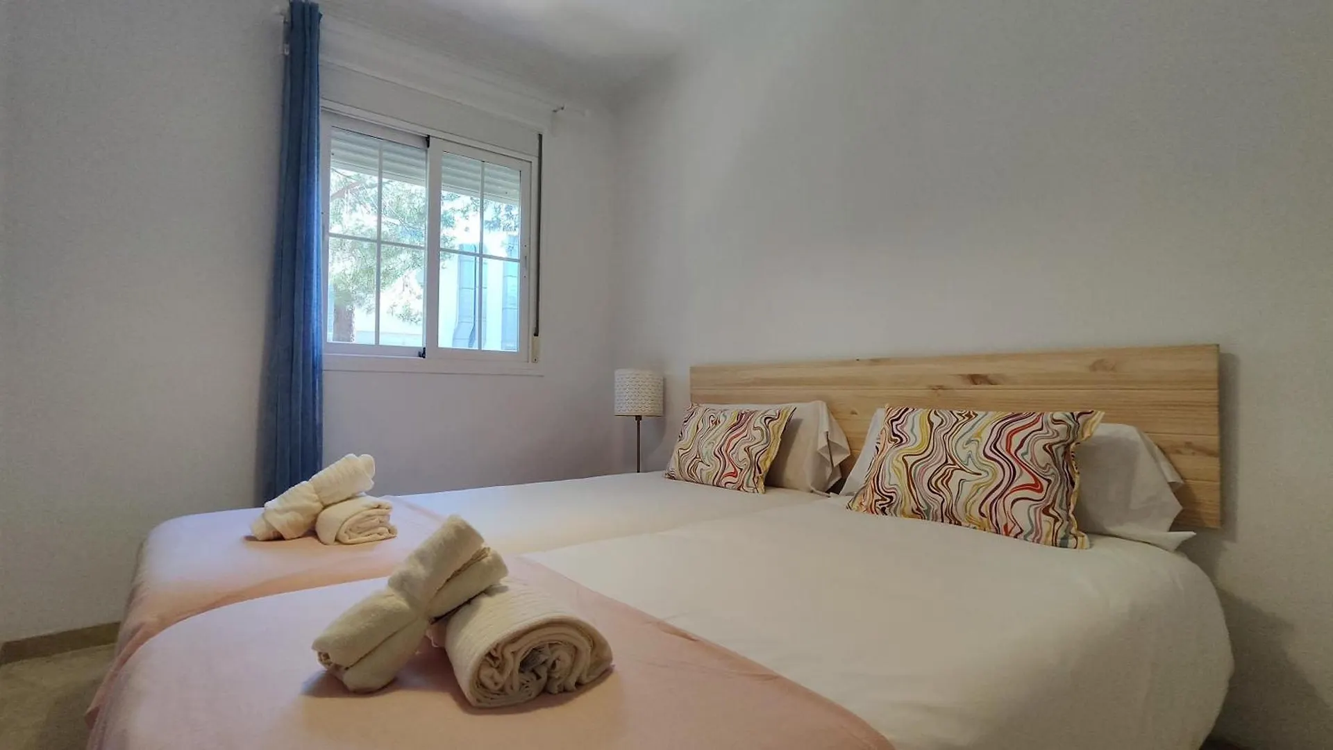 Pinogolf Elviria Marbella With Free Parking, Wifi, Pool And Large Terraceアパートメント アパート