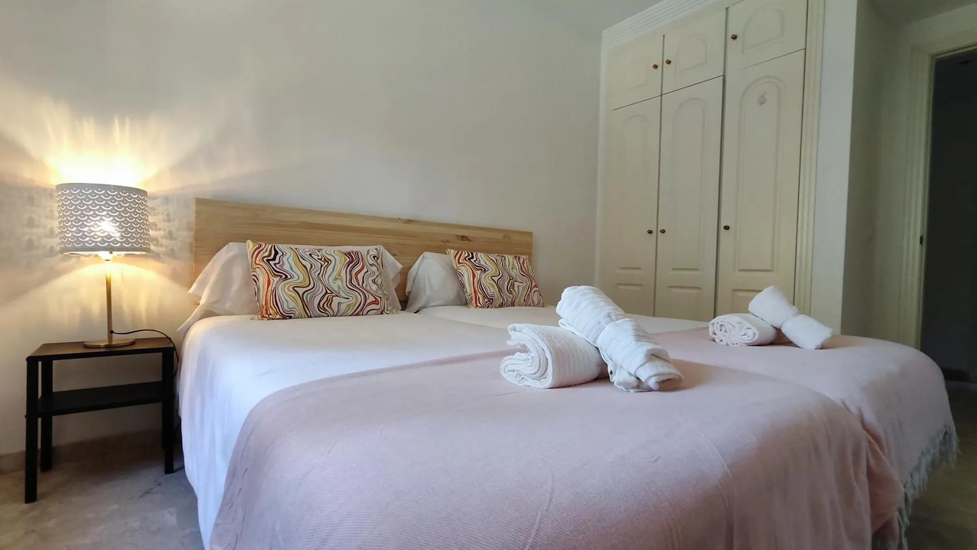 Pinogolf Elviria Marbella With Free Parking, Wifi, Pool And Large Terrace Apartment 0*,  Spain